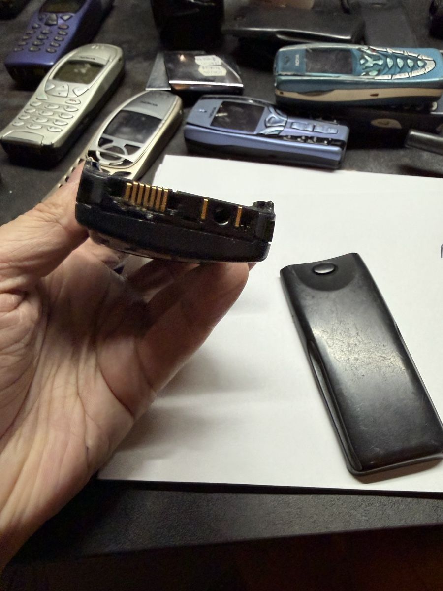 Nokia Telefoni cellulari / Smartphones: Nokia 5110 mit Ersatzakku – Usato da Wettingen venduto da NickInc 2