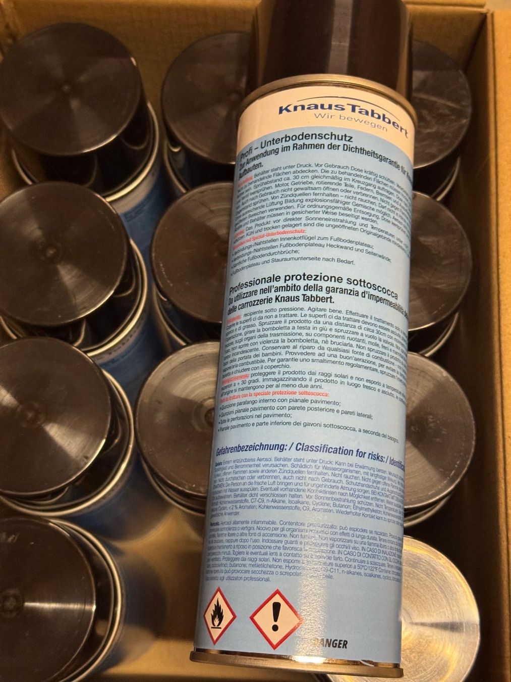 Tutti i ricambio: Knaus Unterbodenschutz 12x500ml – Nuovo e nell'imballaggio originale da Moosseedorf venduto da SDmedia