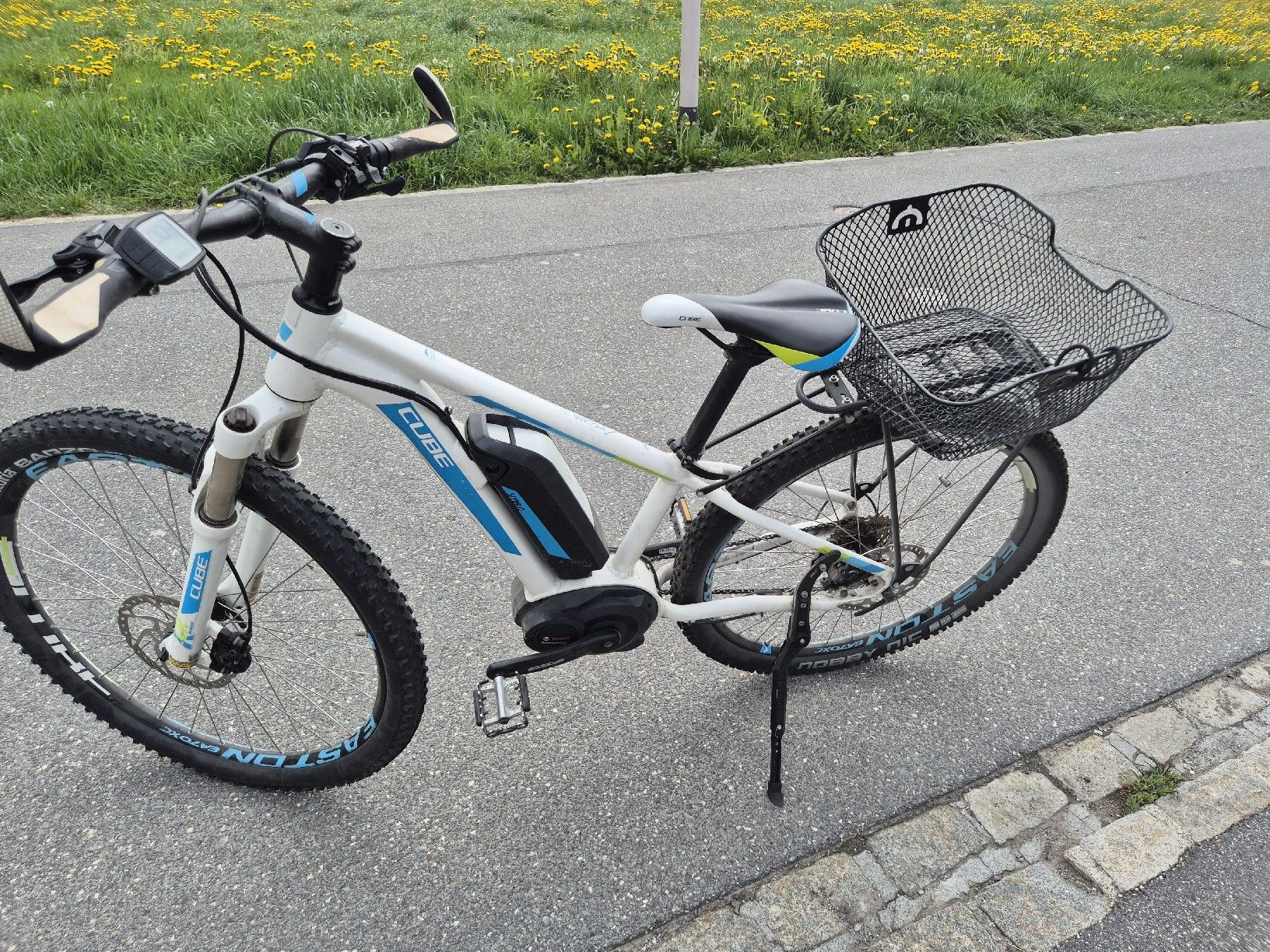 Cube Velos: E-Bike Cube Top Zustand mit grossem Service – Gebraucht aus Landquart von nimali