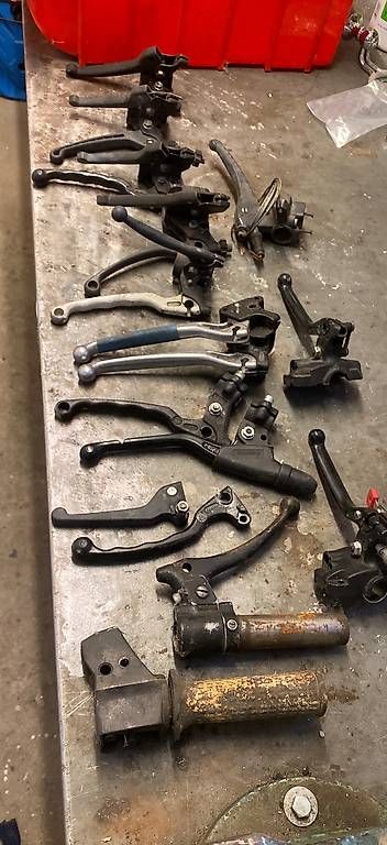 Parti ricambio per ciclomotori: Domino Griffe Lot – Difettoso da Büren an der Aare venduto da twostrokeguy 2