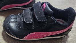 Puma Kinderschuhe, Grösse 23, Schwarz-Pink, Klettverschluss
