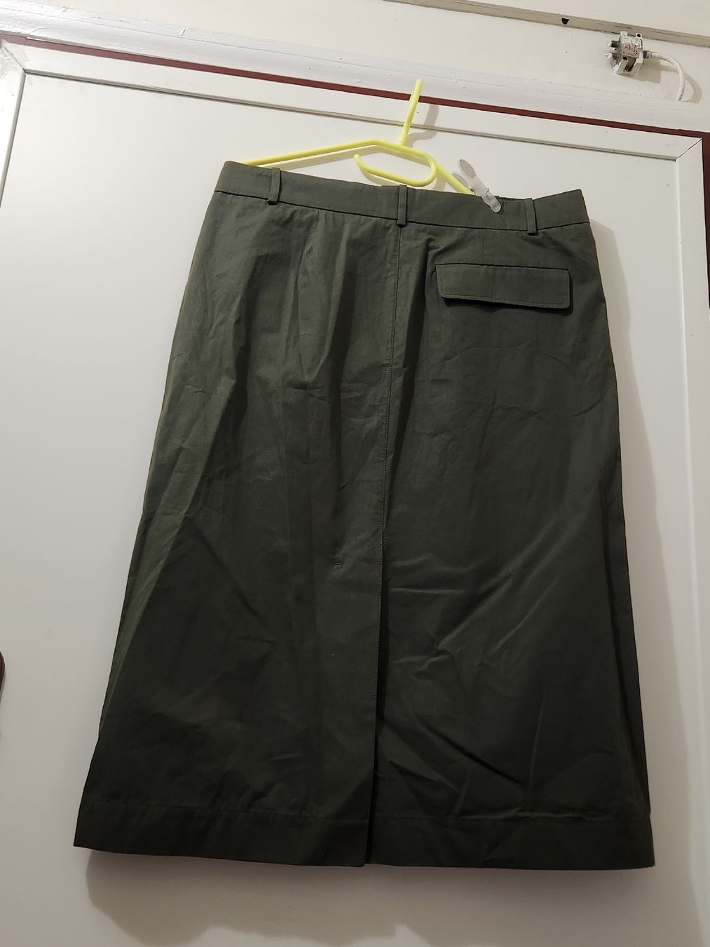 Cos Röcke: Jupe longue verte COS taille 44 /46 – Gebraucht aus Niedergösgen von Eva2410 3