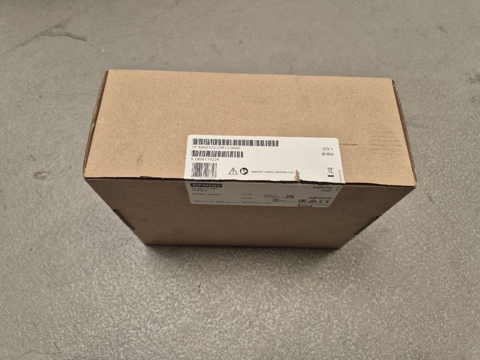Siemens Componenti elettronici: 4 Stück Siemens Simatic HMI KTP400 F Panel – Nuovo e nell'imballaggio originale da Thalwil venduto da Moritz.A 4