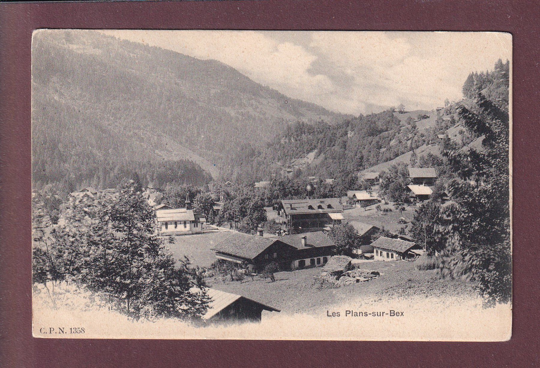 Cartoline postali: LES PLANS SUR BEX - CPN – Usato da Pully venduto da nicecards
