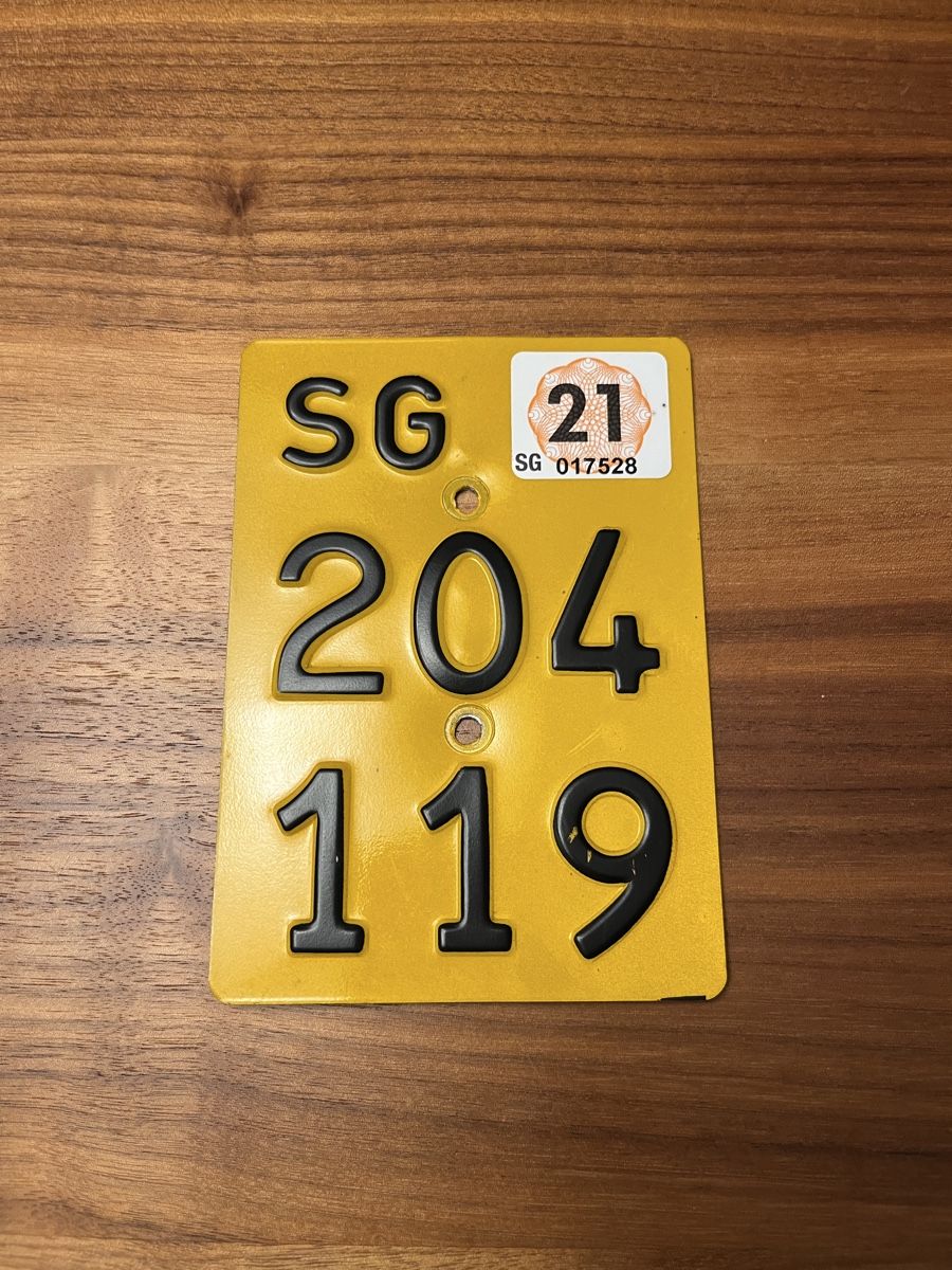 Cyclomoteurs: Mofa Nummernschild – D'occasion à Roggliswil par Aussie_Gieu