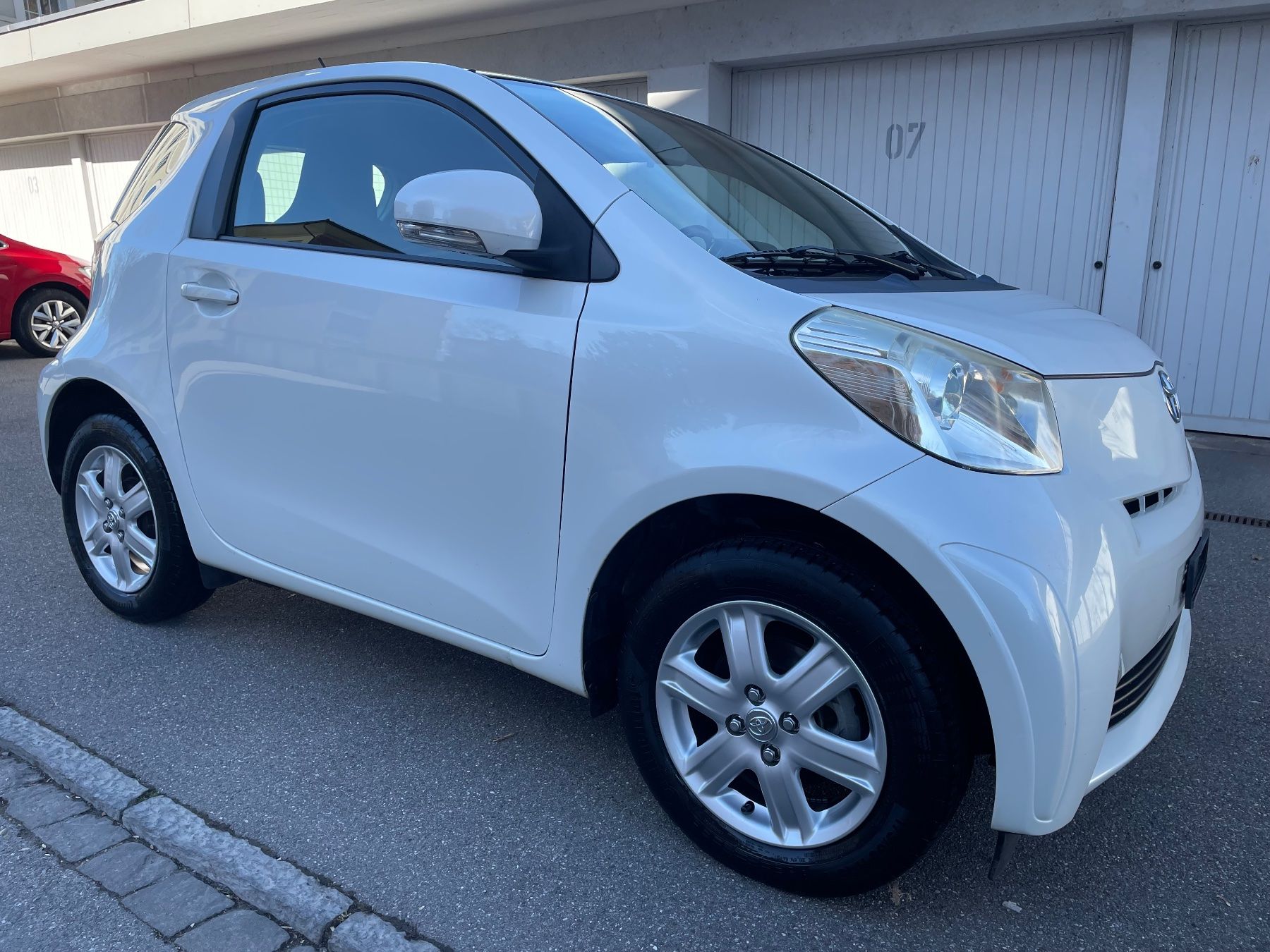 Toyota Autos: Toyota iQ 1.0 2009 Handschaltung – Gebraucht aus Bern von FOREST62 3