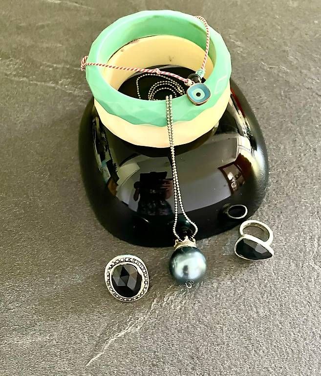 Autres bijoux: Bigiotterie varie  – D'occasion à Lugano par dir_5287 2