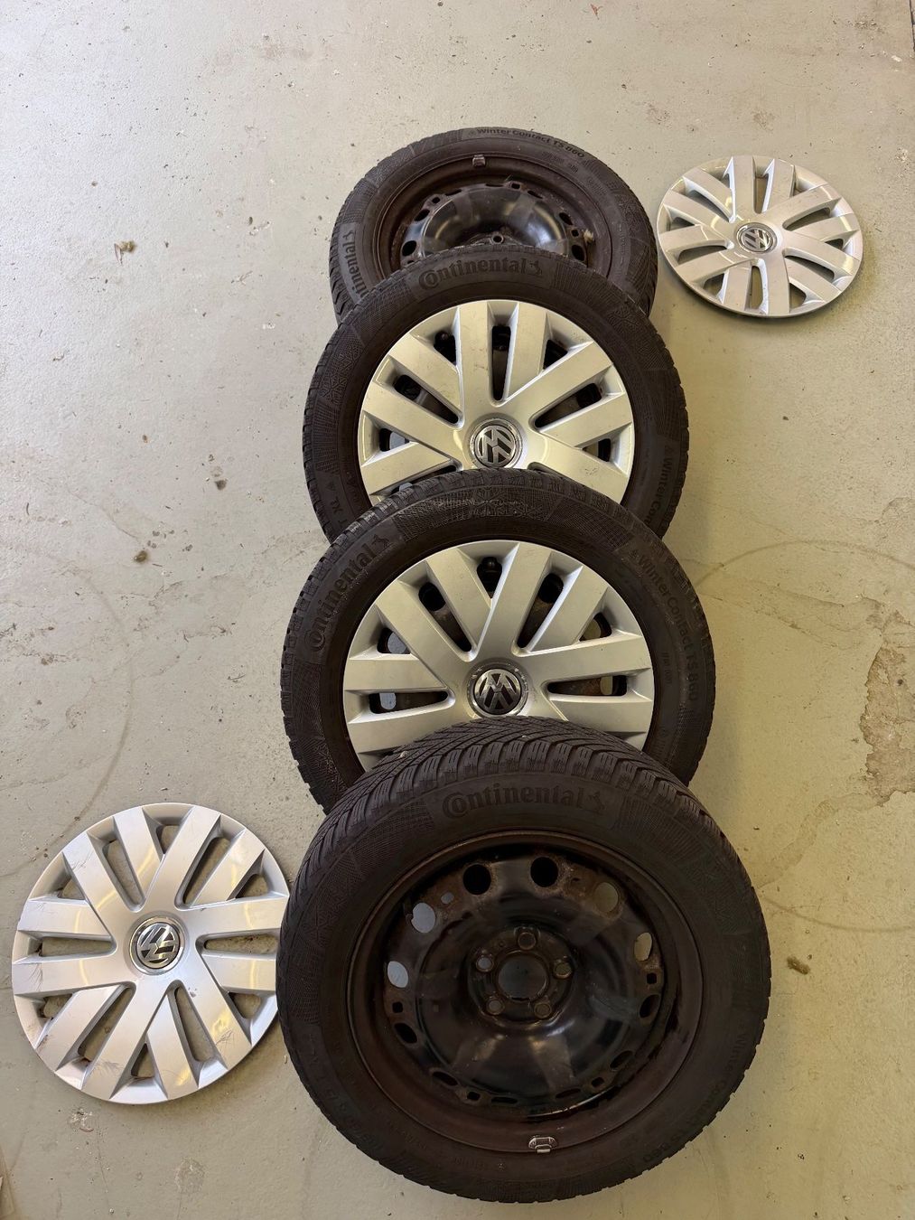 Volkswagen Pneus & Kompletträder: VW Kompletträder Winter 185/60R15 – Gebraucht aus Däniken SO von King-Automobile 1