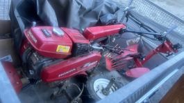 Honda F560 Motorhacke mit viel Zubehör