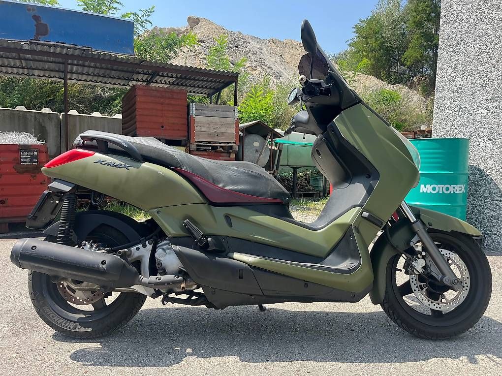 Scooters: Vendo scooter X-MAX YAMAHA YP250R – D'occasion à Contone par gin_ssv8 2
