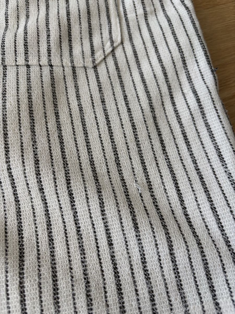 Pull&Bear Pantaloni: Pull & Bear Männer Short M weiß schwarz  – Usato da Fribourg venduto da dafral 3