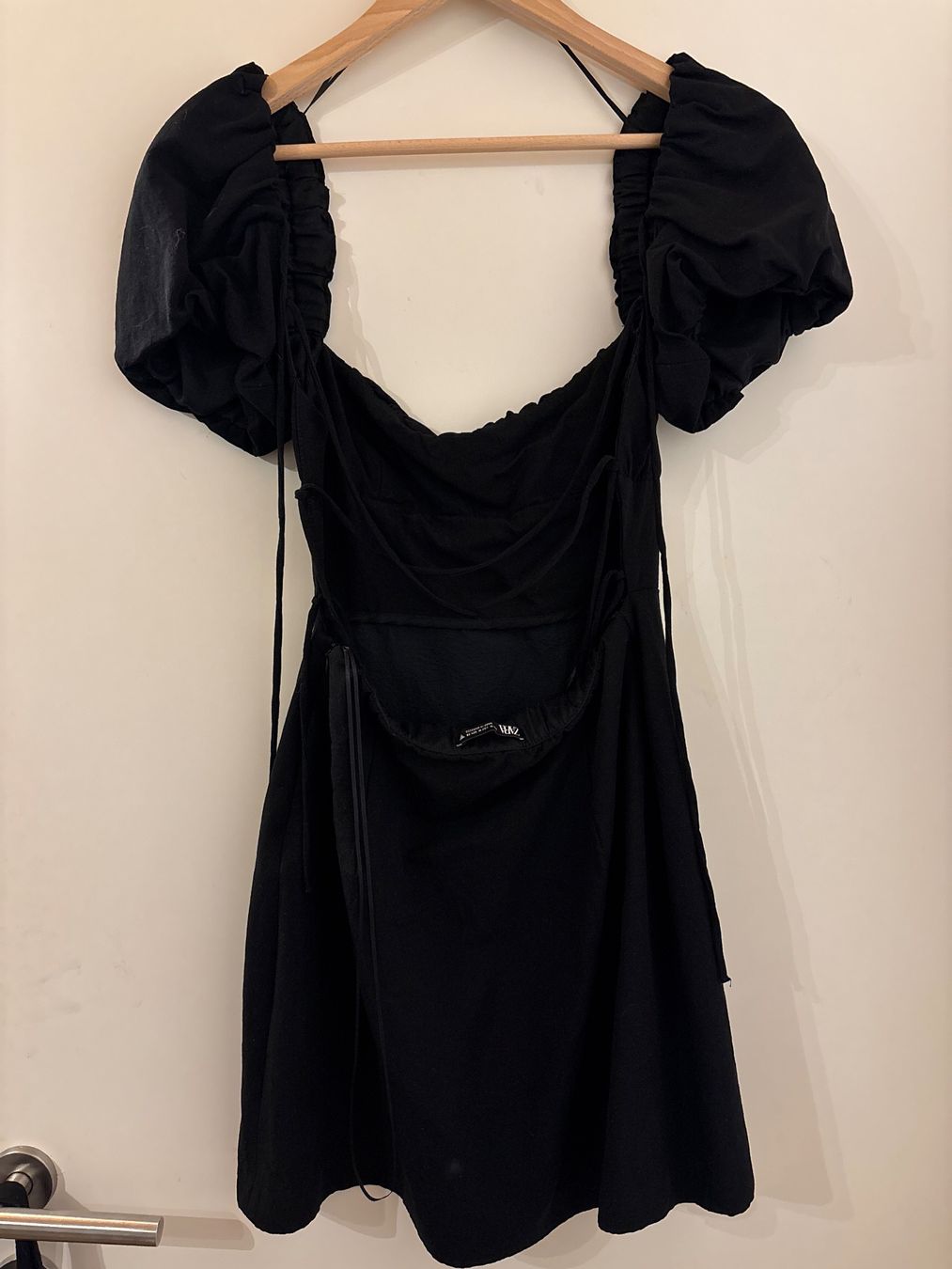 Zara Vestiti: Cocktail dress mit pufferärmel – Nuovo (secondo la descrizione) da Wila venduto da momo_1234 1