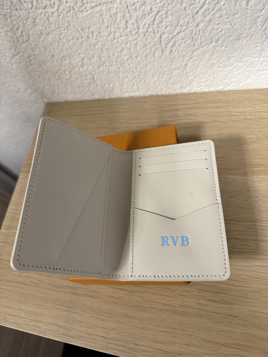 Louis Vuitton Portafogli: Louis Vuitton Card holder Leder – Nuovo e nell'imballaggio originale da Spiez venduto da vvo_627h 2