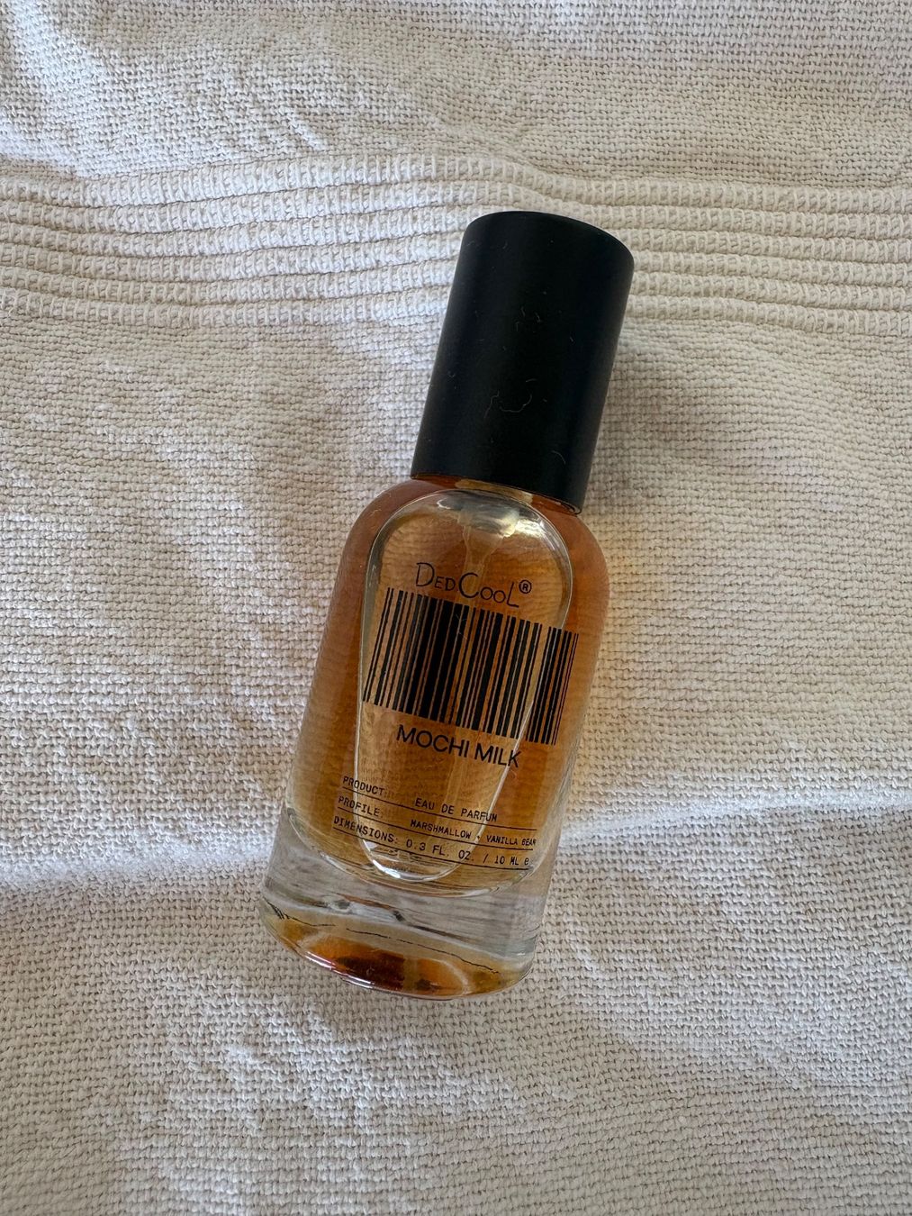Profumi & Eau de Toilette: DedCool, Mochi Milk, EDP, 10ml – Usato da Winterthur venduto da djrovina