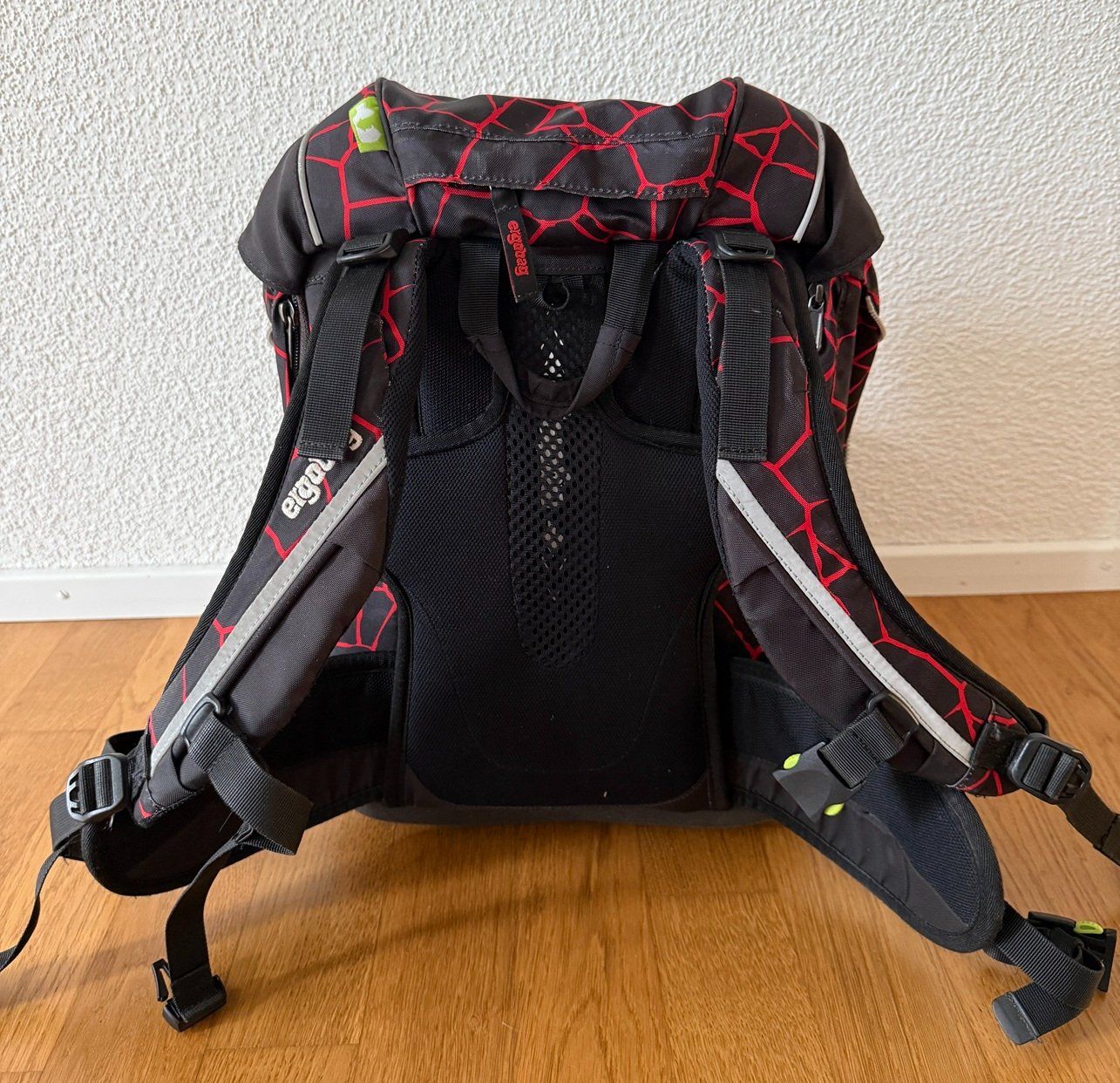 Ergobag Sacs & sacs à dos: Ergobag Schulrucksack Lava Superhelden inkl. 2 Etuis – D'occasion à Luzern par Dj_alexey 2