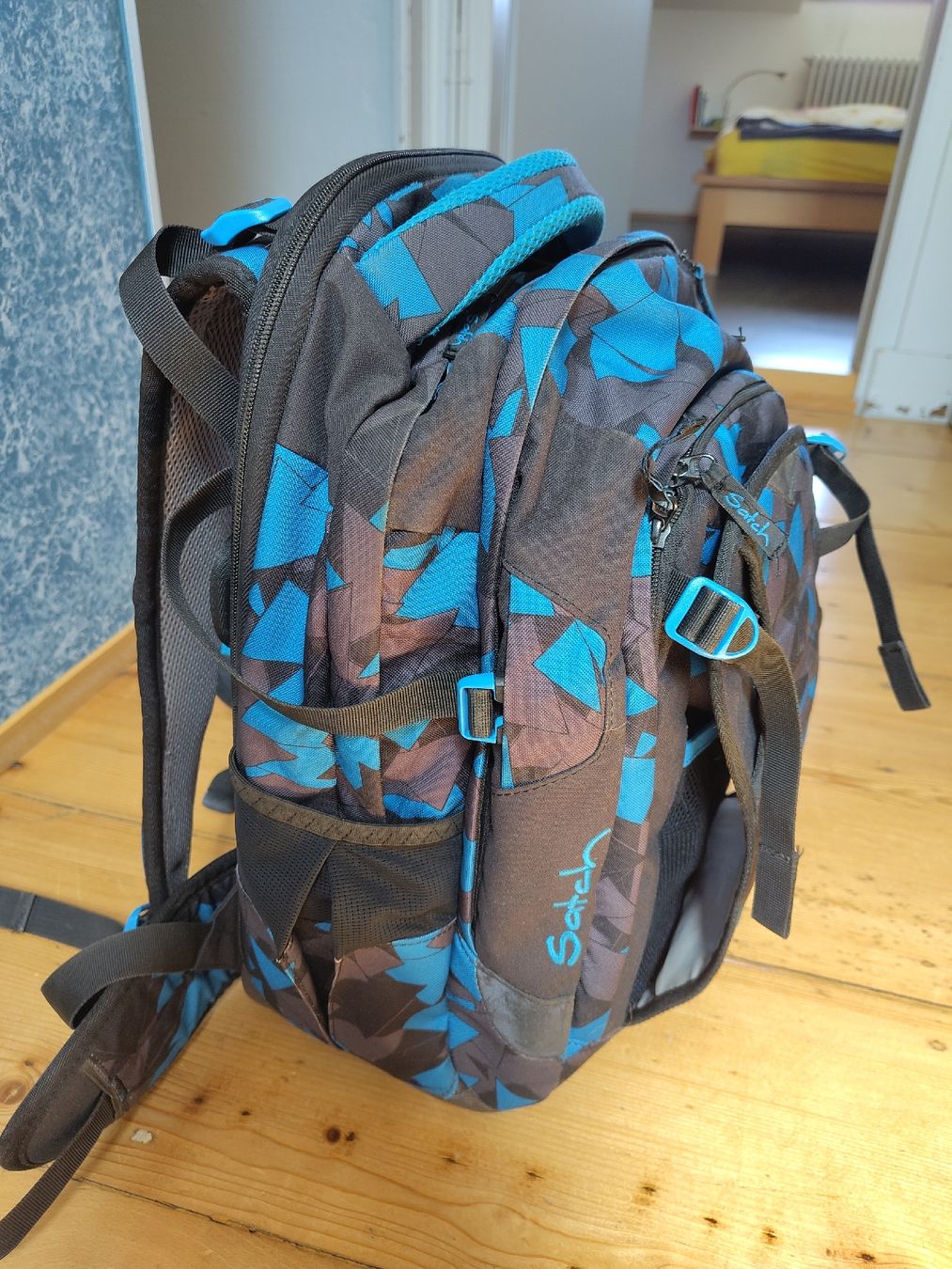 Satch Zaini: Schulrucksack Satch – Usato da Brugg AG venduto da rechrib