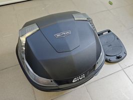 Givi Blade 37L Topcase Koffer mit Montageplatte schwarz