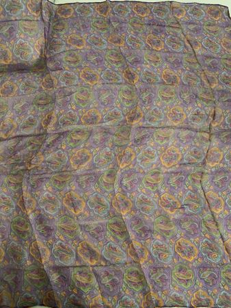 Seiden Foulard 🌸