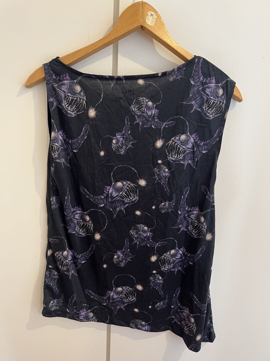 T-shirt: Full Volume Shirt – Usato da Rieden AG venduto da Cinna. 1