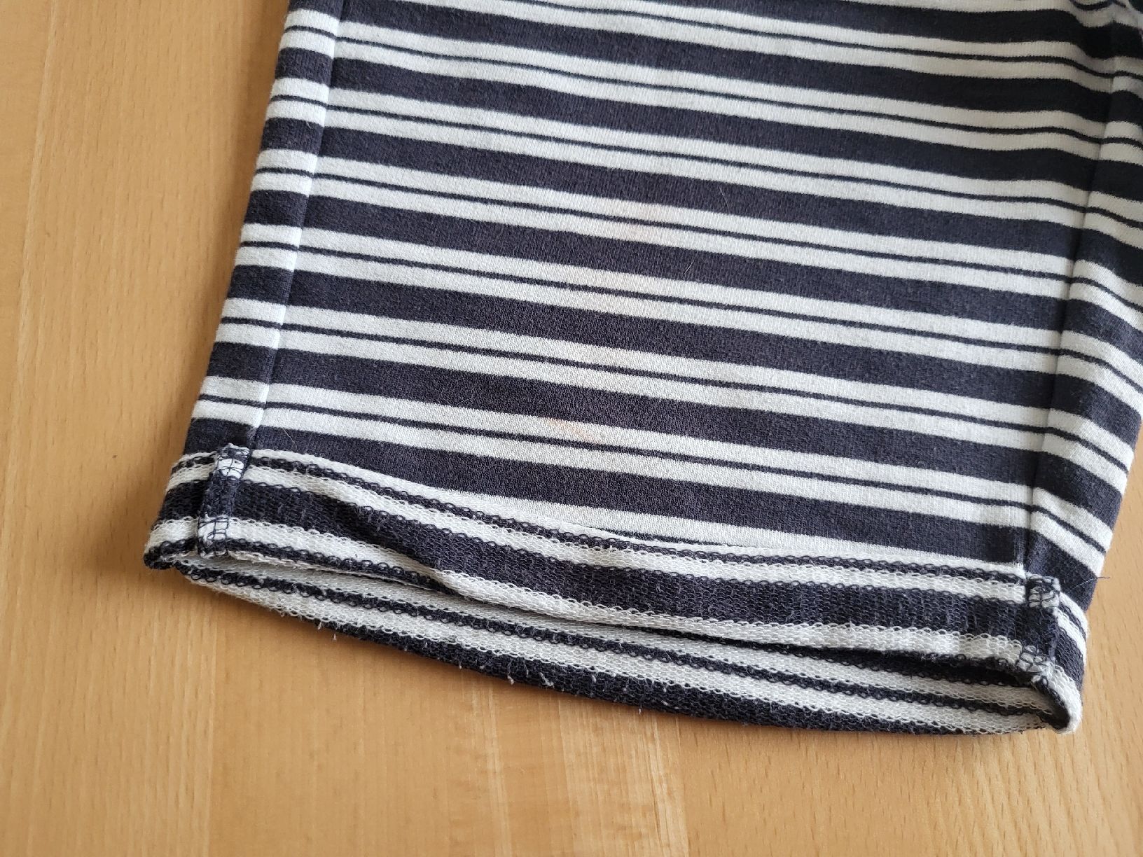 Vertbaudet Pantalons: Vertbaudet kurze Hose Gr. 152 – D'occasion à Dürrenäsch par DanaW01 3