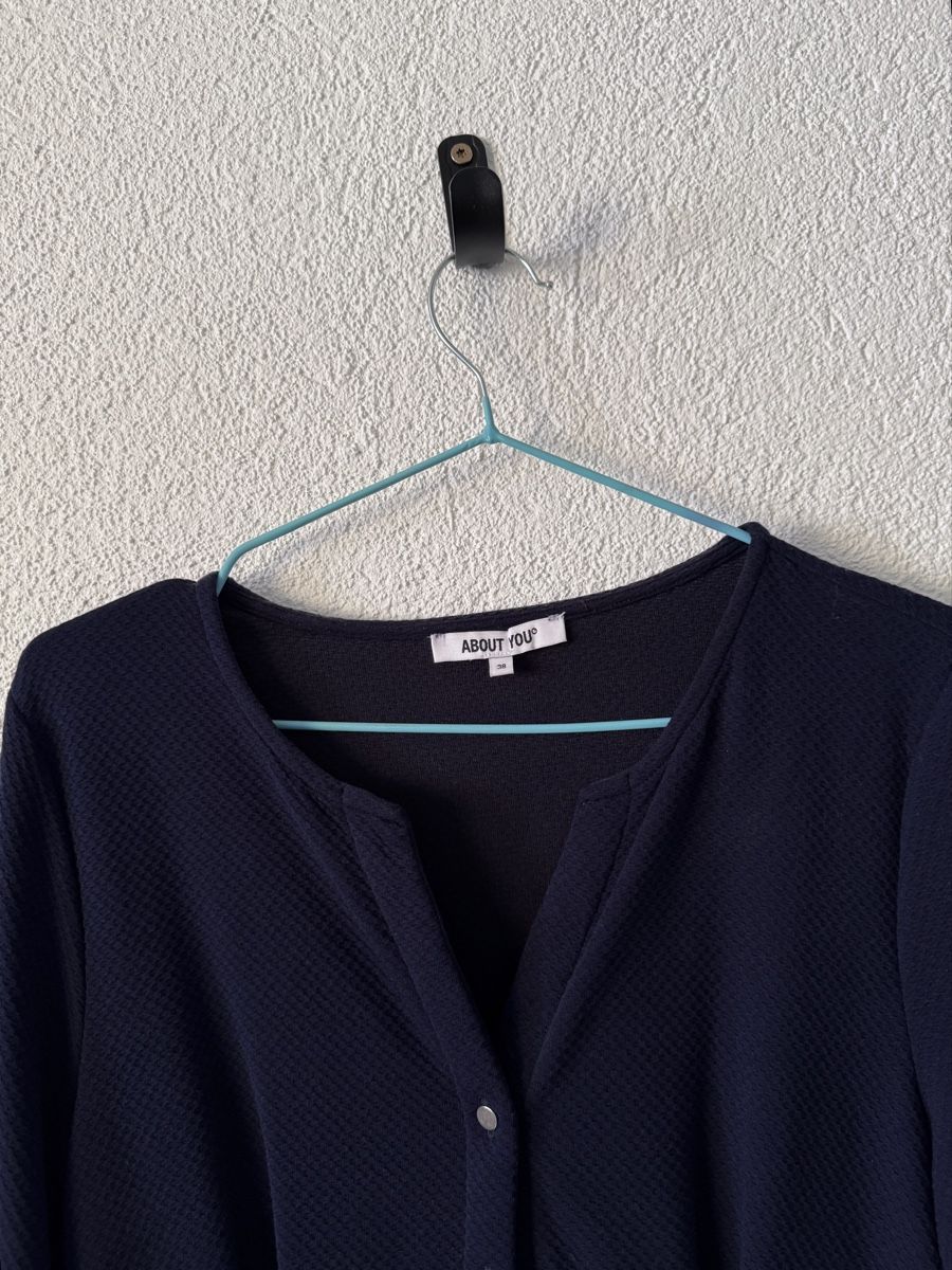 Vestiti: Kleid mit Gürtel dunkelblau, Grösse 38 – Usato da Fischbach LU venduto da bidu.x 3