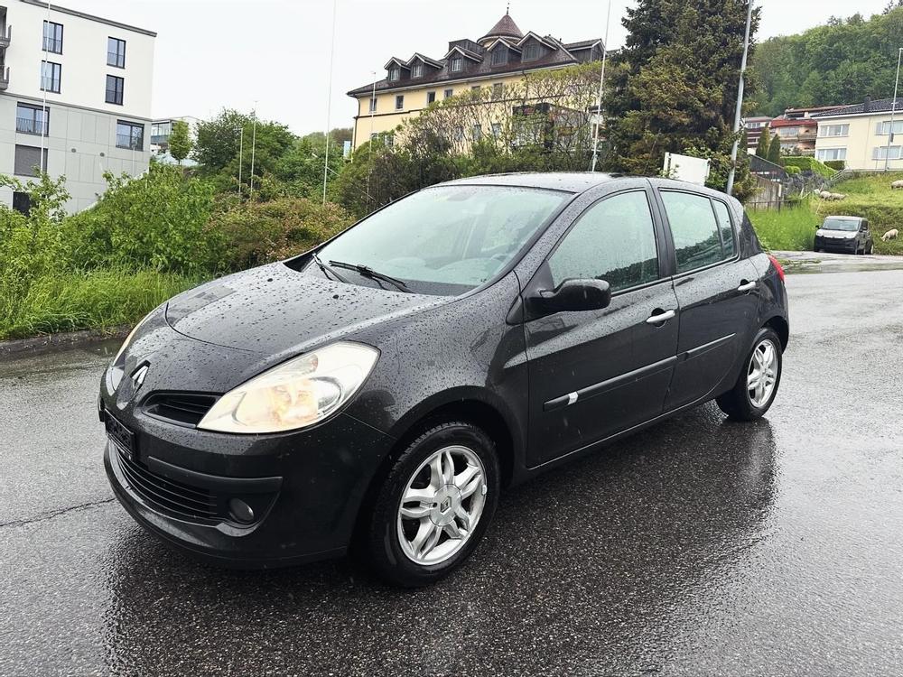 Renault Clio 1.6 16v ab MFK & Service!