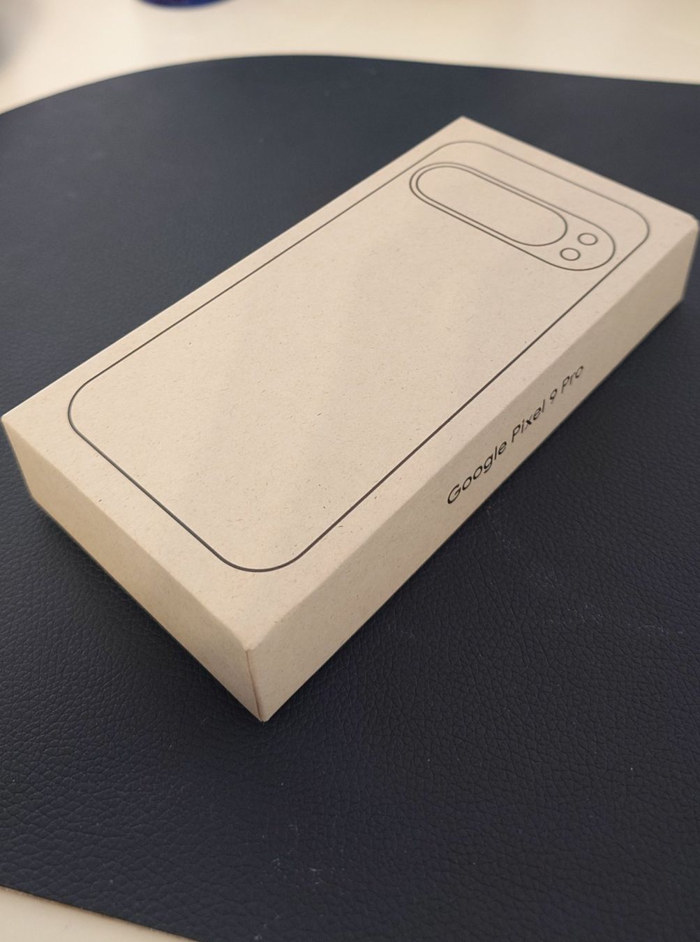Google Telefoni cellulari / Smartphones: Google Pixel 9 Pro 256 GB NEU – Nuovo (secondo la descrizione) da Zollikofen venduto da kakarot_13 4