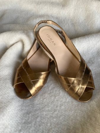 Sandales Jonak cuir dorées taille 36