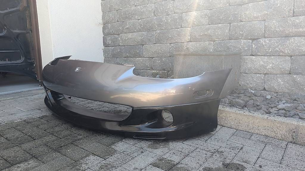 Tutti pezzi di ricambio auto: Frontschürze Set Mazdaspeed-Optik MX-5 NBFL, silber met. – Usato da Menznau venduto da Zwie 2