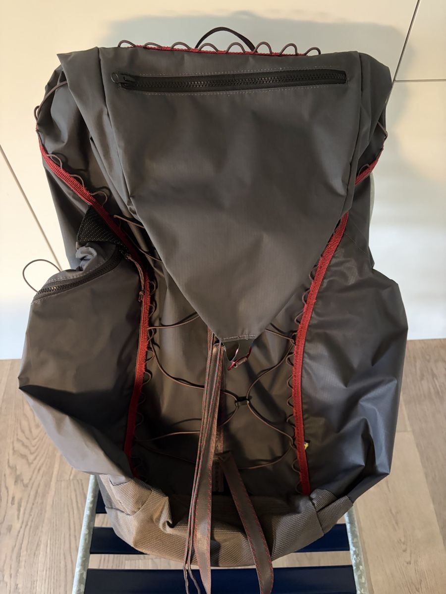 Klättermusen Zaini: Klättermusen Raido 2.0 55L Rucksack – Usato da Aesch BL venduto da morris_bsr 1