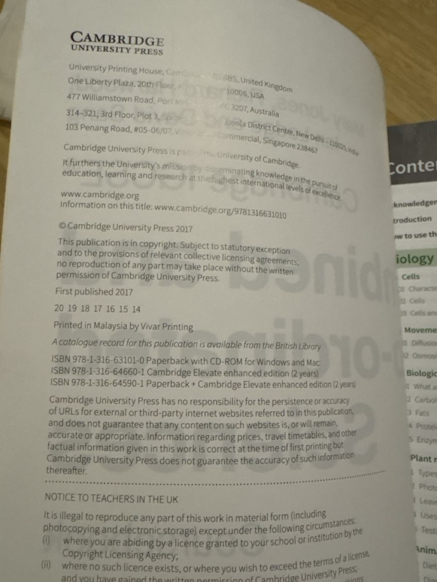 Bücher: Cambridge IGCSE Combined Sciences Coursebook – Gebraucht aus Nyon von Iamher 2
