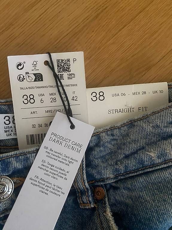 Jeans: Jeans Stradivarius  – D'occasion à Langnau am Albis par Monikacv16 2