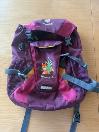 Deuter Kinder Wanderrucksack lila, sehr guter Zustan