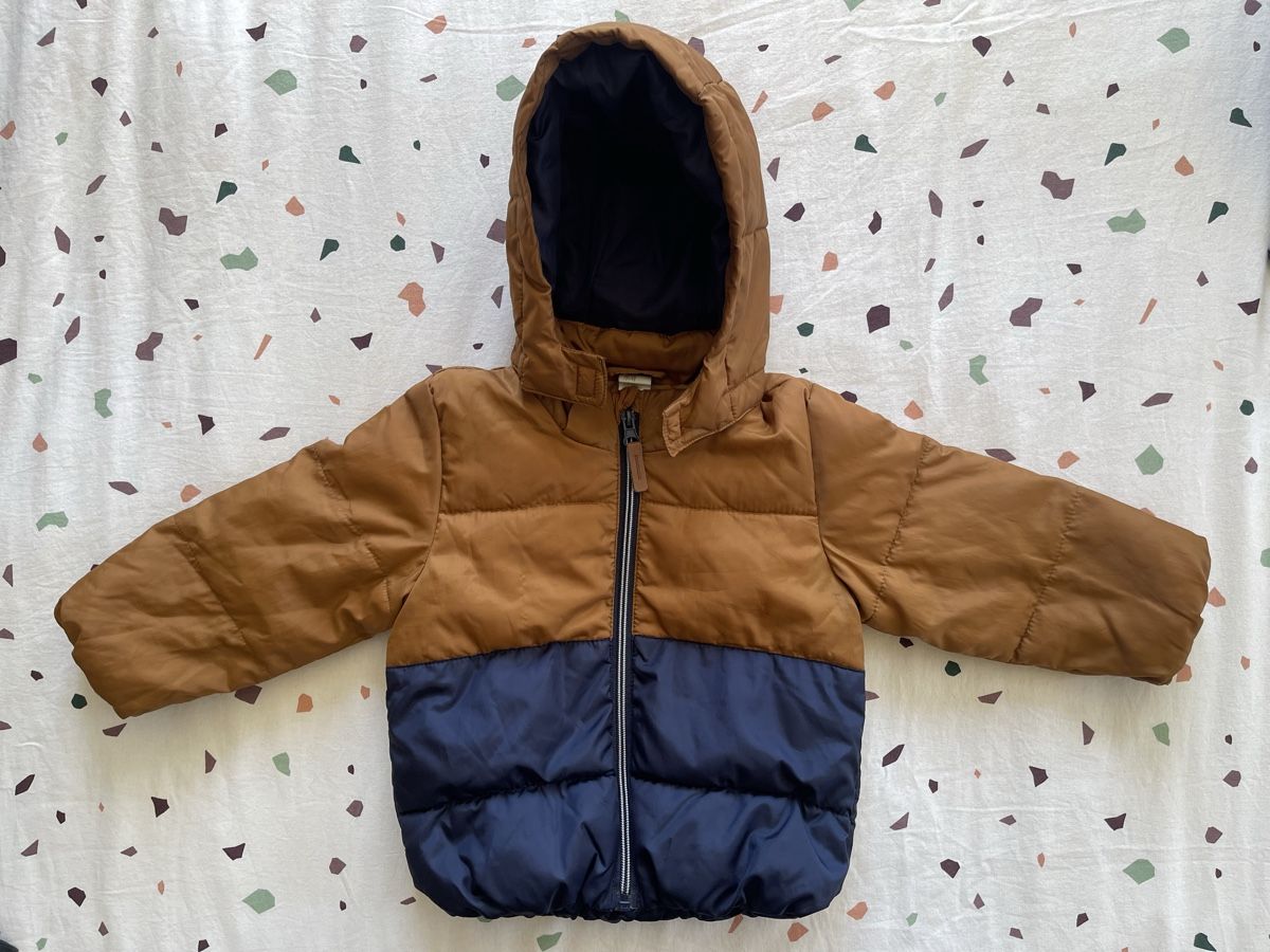 H&M Giacche & Cappotti: H&M Winterjacke, Grösse 86 – Usato da Hirzel venduto da carta9