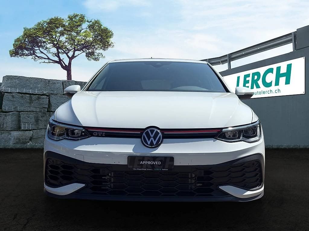 VW Automobili: VW Golf VIII 2.0 TSI GTI Clubsport DSG – Usato da Langenthal venduto da Goergens10 1