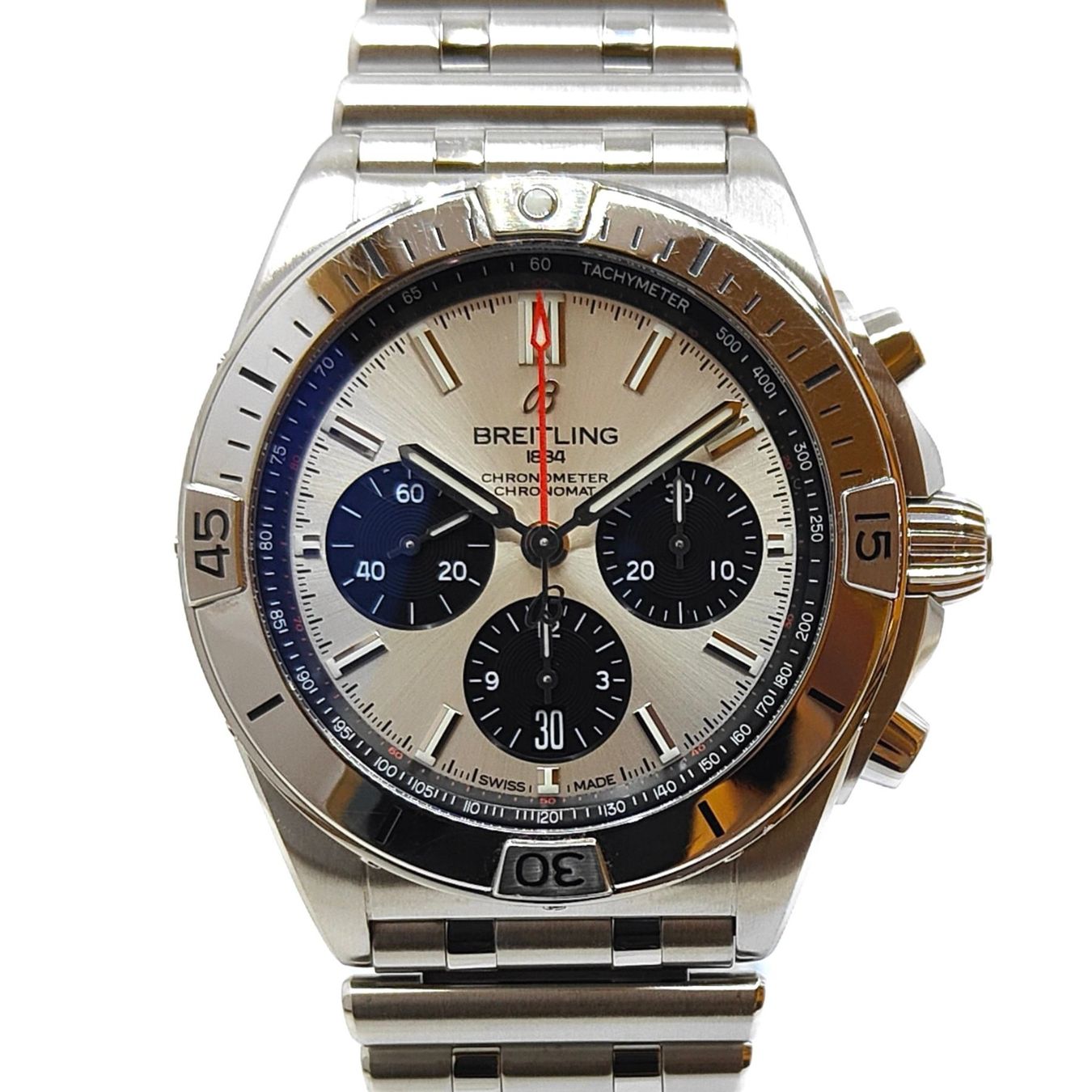 Breitling Orologi: Breitling Chronomat B01 Silver Dial (Full set 07.2020) – Usato da Montreux venduto da CashPay_Montreux