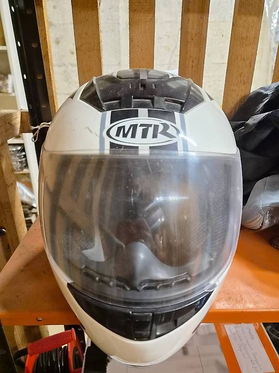 Casques & visières: Motorrad Helm S – D'occasion à Basel par ced_kn77