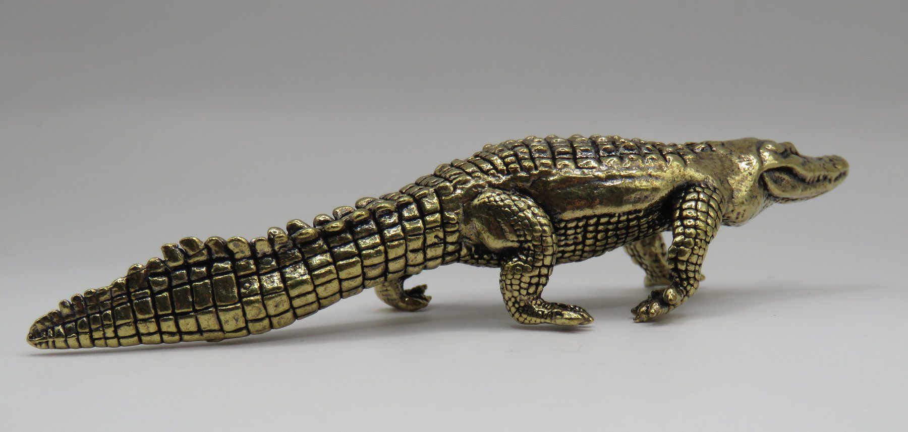 Figuren: KROKODIL - Messing Figur - 8x2,5cm – Neu und originalverpackt aus Grenchen von Yamahwildstar16 3