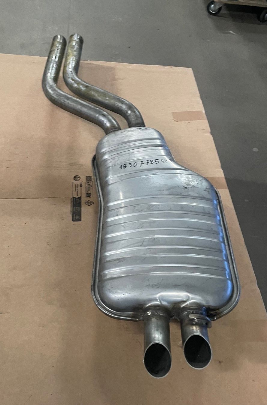 BMW Sistemi di scarico: BMW série 3 E46 330D Echappement – Nuovo (secondo la descrizione) da Satigny venduto da rfo59 2