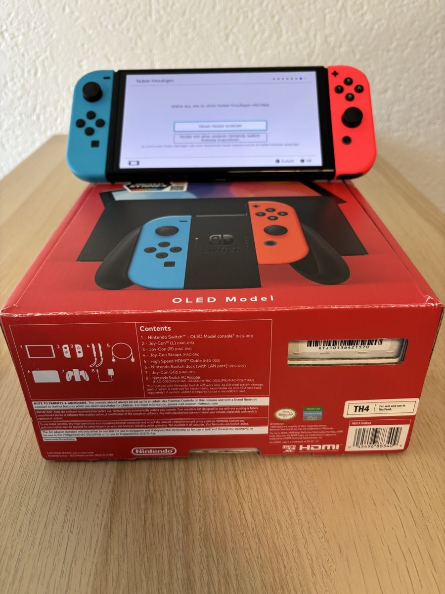 Nintendo Console: Nintendo Switch Oled – Usato da Sargans venduto da Oschaeli