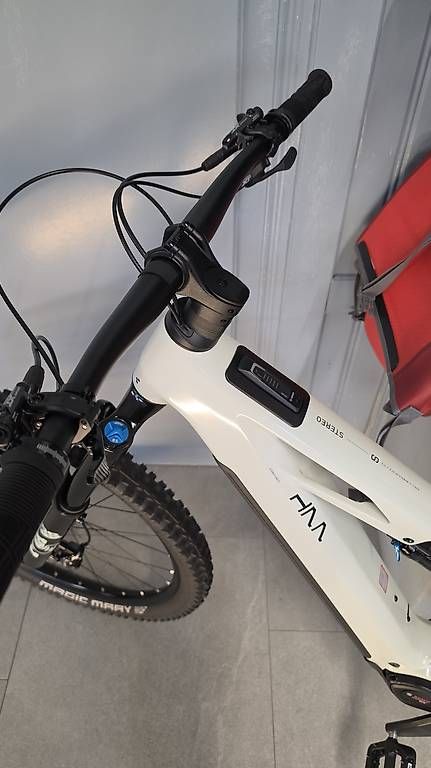 Vélos: E-Bike CUBE CARBON Neu** 800Wh  – D'occasion à Bronschhofen par Timi.g 2