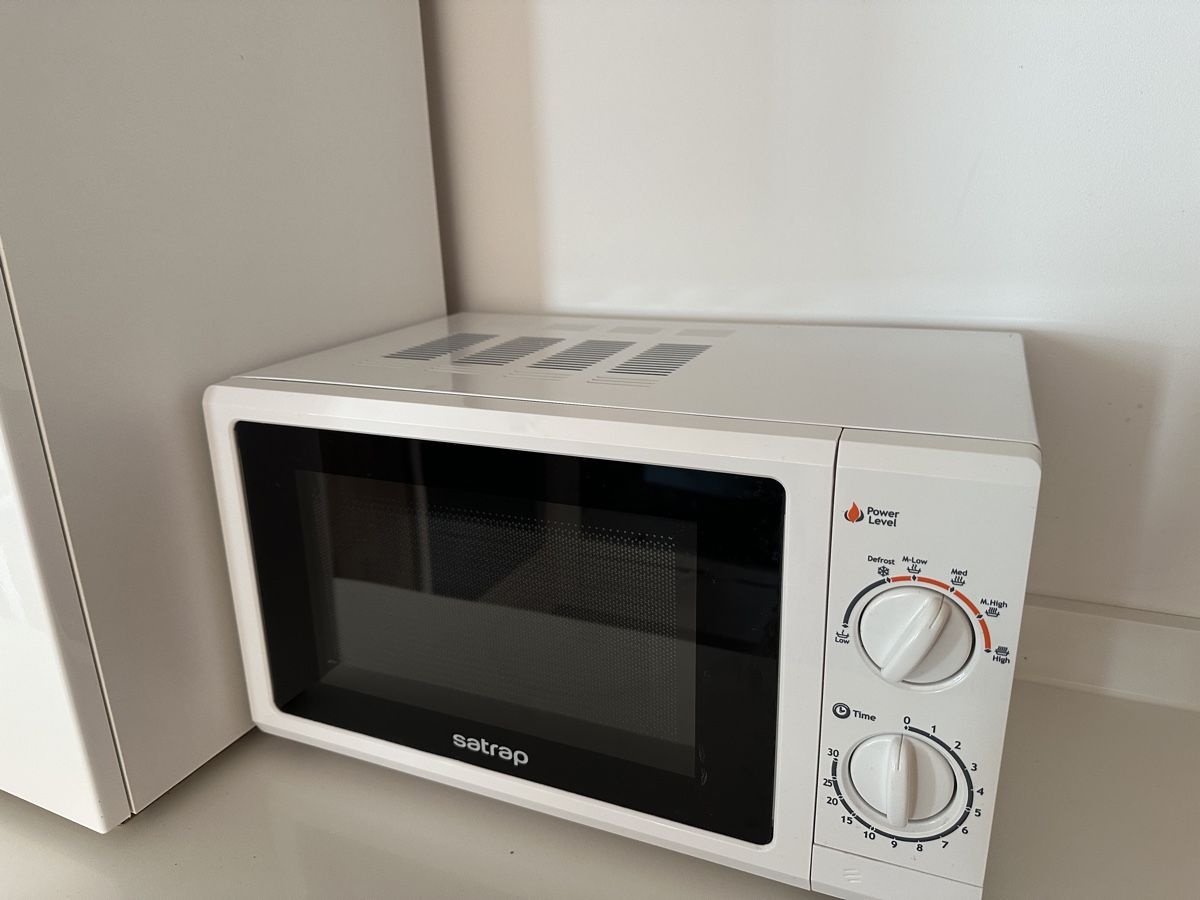 Küchengeräte: Microwave Satrap – Gebraucht aus Schindellegi von kim_n6kq 2