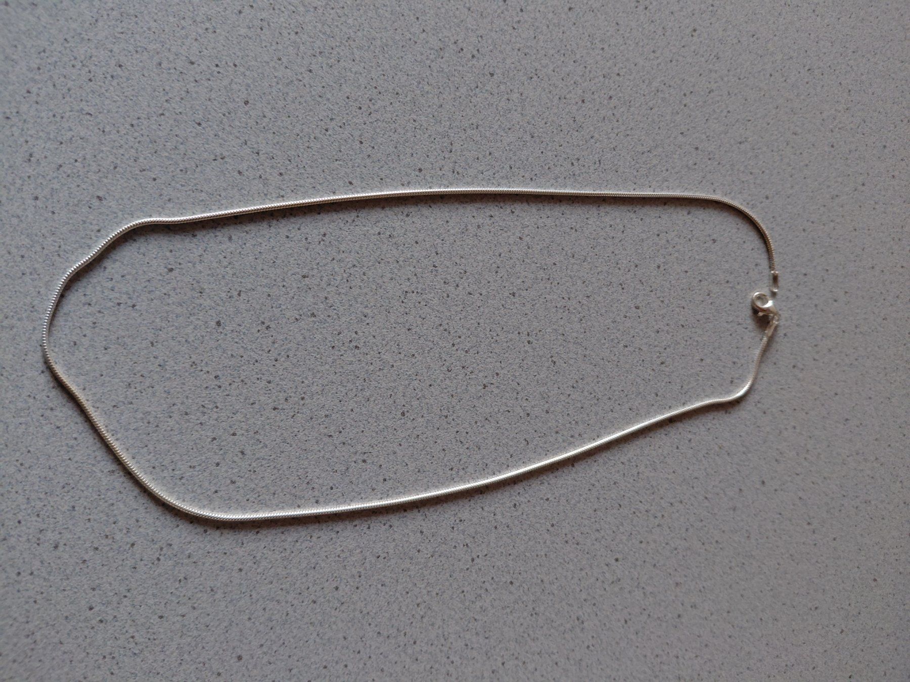 Colliers: Silber Halskette 42cm – Neuf avec emballage d'origine à Winistorf par acreativ
