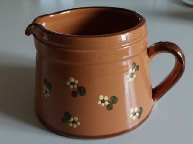 Caraffe: KERAMIK KRUG MIT BLÜMCHEN DECOR – Usato da spreitenbach venduto da lumbalplatte
