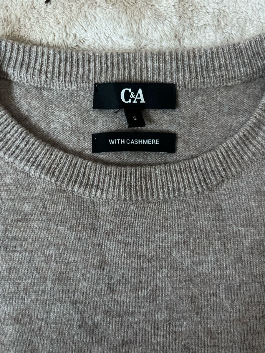 C&A Maglioni & Felpe: C&A Pullover grey-Brown size S with cashmere good condition – Nuovo (secondo la descrizione) da Bern venduto da ani_g2db 1