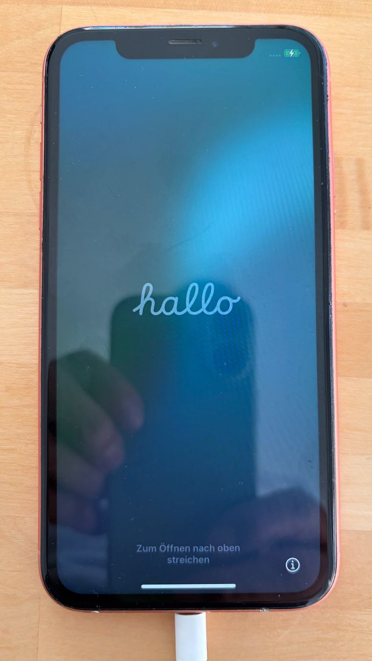 Apple Telefoni cellulari / Smartphones: Apple iPhone XR 64GB mit Hülle – Usato da Zürich venduto da Alduin 1