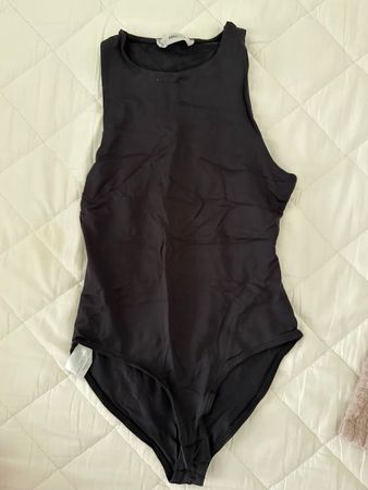 Mango schwarzer Body Grösse S