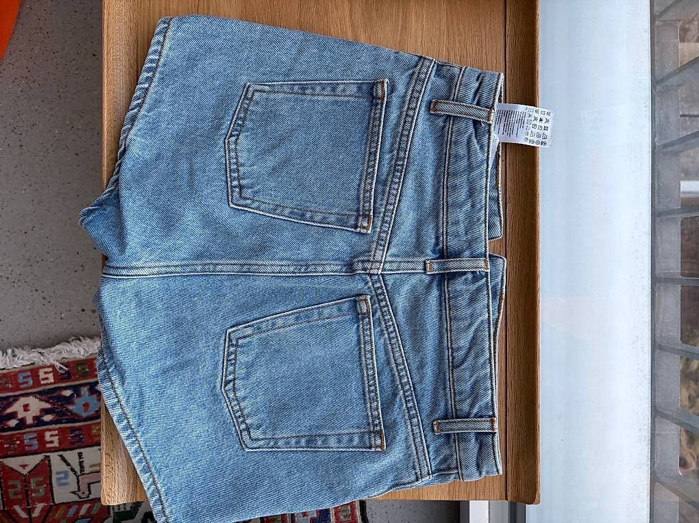 Jeans: Sandro Jeans-Shorts Gr.36 – Gebraucht aus Zürich von ncm3010 1
