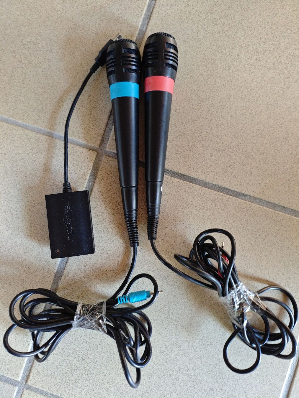 Sony Console: Playstation 2 mit Singstar und GTA San Andreas – Usato da Unterstammheim venduto da and_kj2n 2
