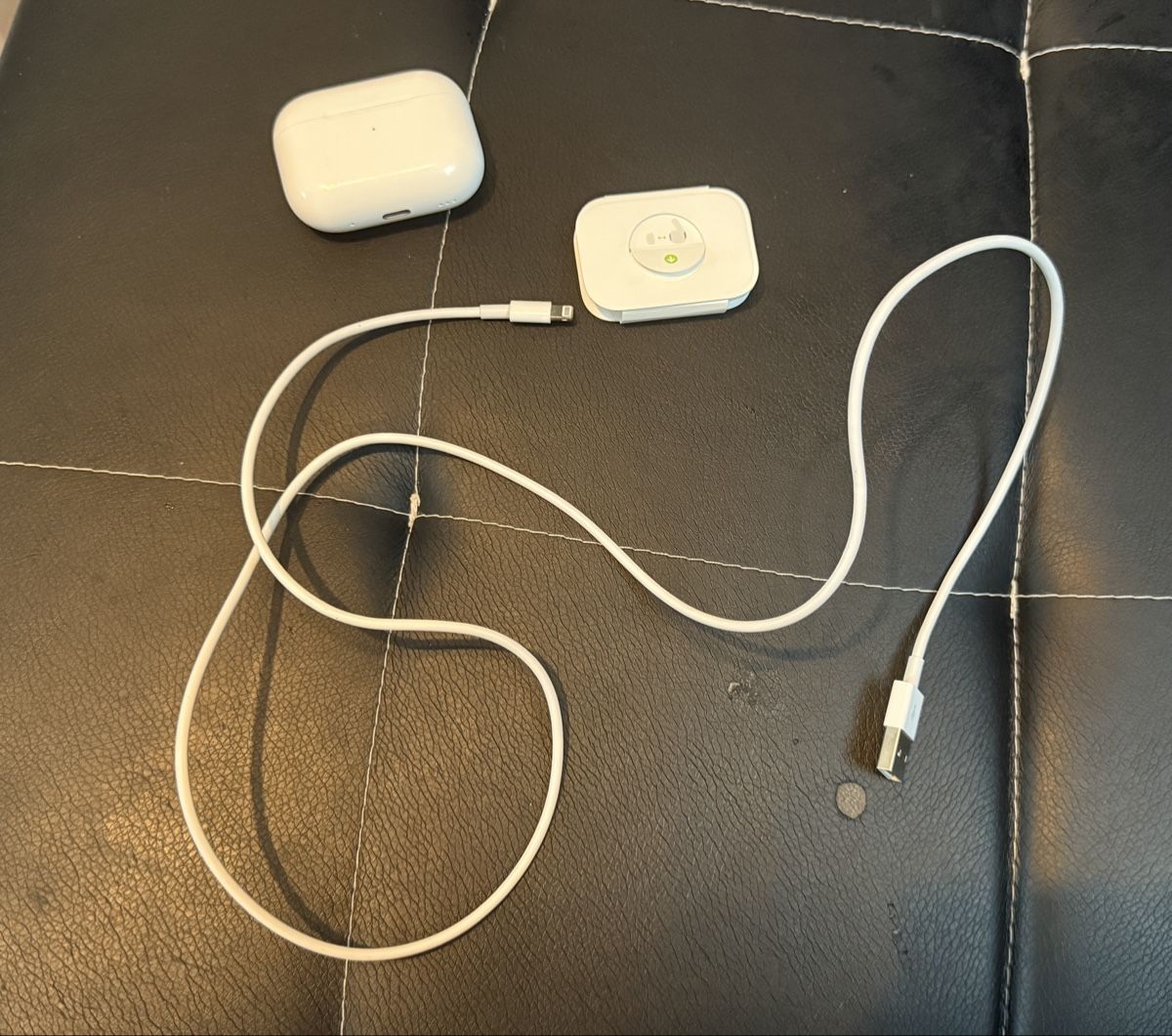 Apple Casques audio: Airpods 2 pro – D'occasion à Effretikon par master1873 4